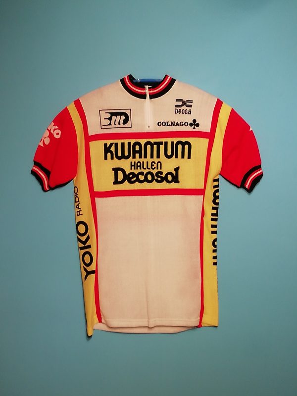 KWANTUM HALLEN-DECOSOL-YOKO 1986